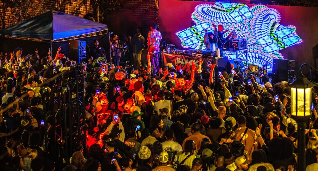 b2fe1e 639b3c082cec4cd5940bd27195671dc2mv2